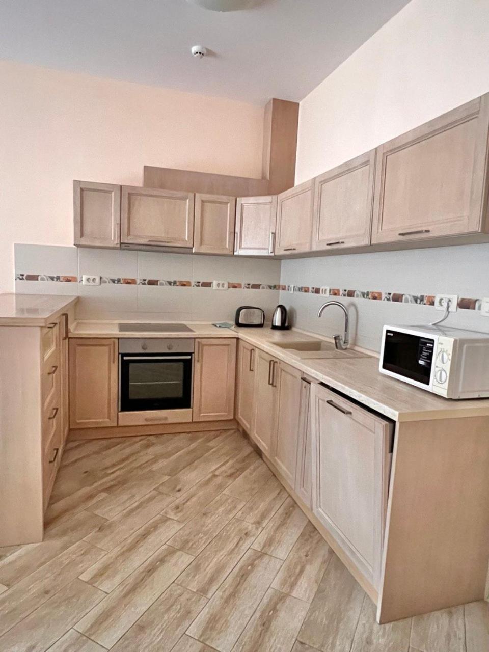 Aparthotel Belvedere Residence Becici Будва Экстерьер фото